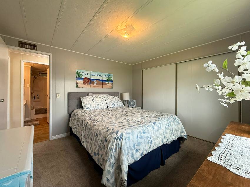 428 Sunset Circle a Ellenton, FL Mobile or Manufactured Home for Sale